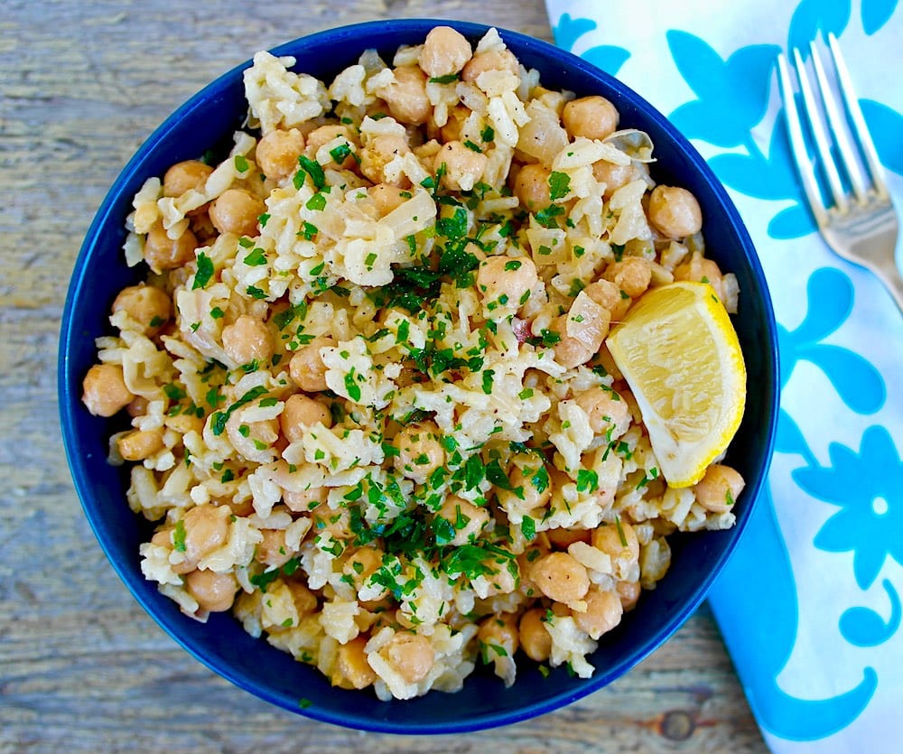 Greek chickpeas and rice #chickpeas #beans #rice #easy #recipe #vegan #mediterranean #greek #diet