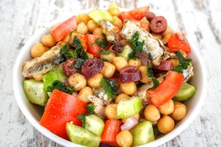 Five Minute Colorful Mediterranean Salad with Sardines and Chickpeas